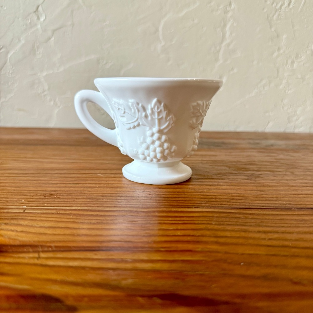 Vintage Indiana Glass Milk Glass Punch Cup – Grape and Leaf Pattern - Picture 9 of 12